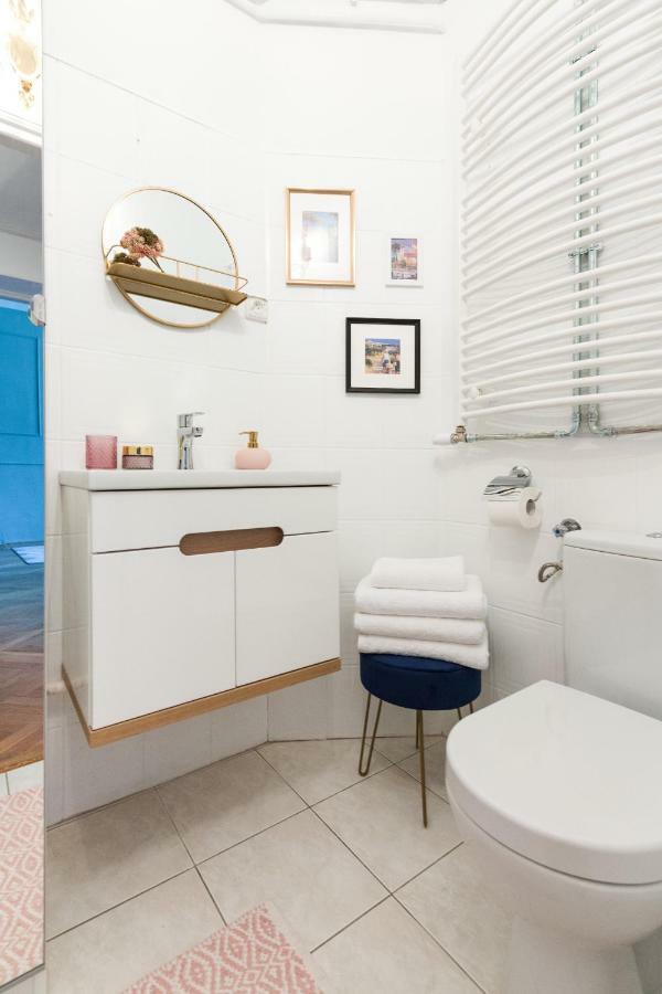 Wawelove Royal Spacious 2 Bedroom Apt 1 Min To Main Sq! Krakow Exterior photo